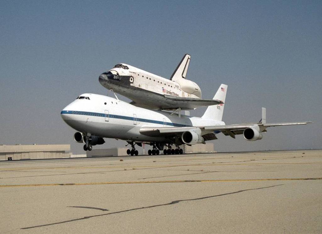 Shuttle Carrier Aircraft (SCA) Space Shuttle Ferry