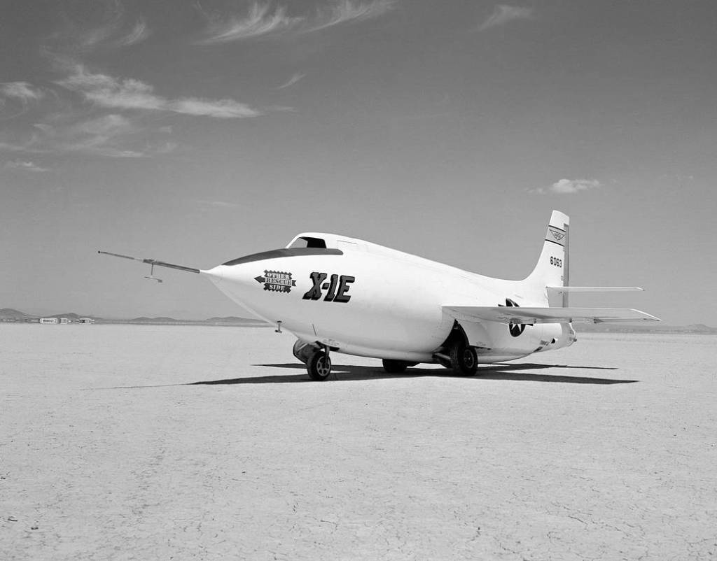 X-1E