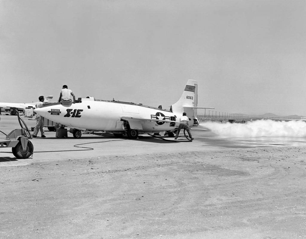 X-1E Ground Engine Test Run