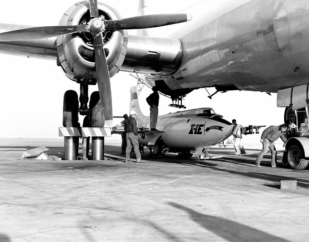 X-1E