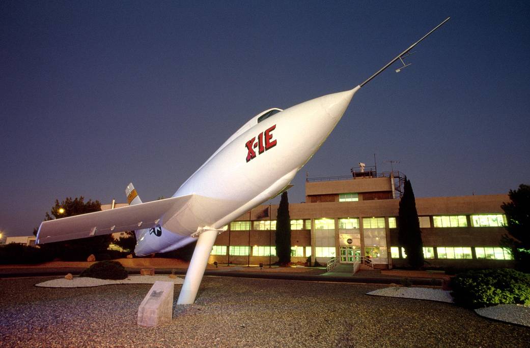 X-1E