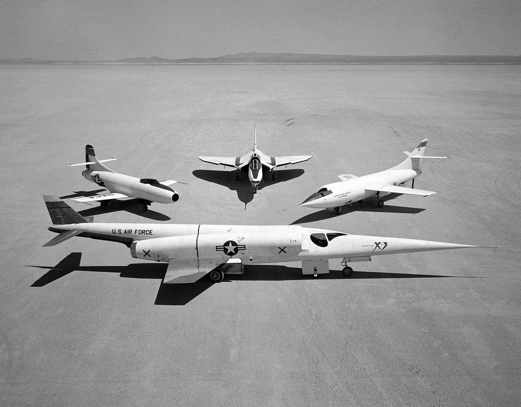 Group Photo of Douglas Aircraft Company Airplanes