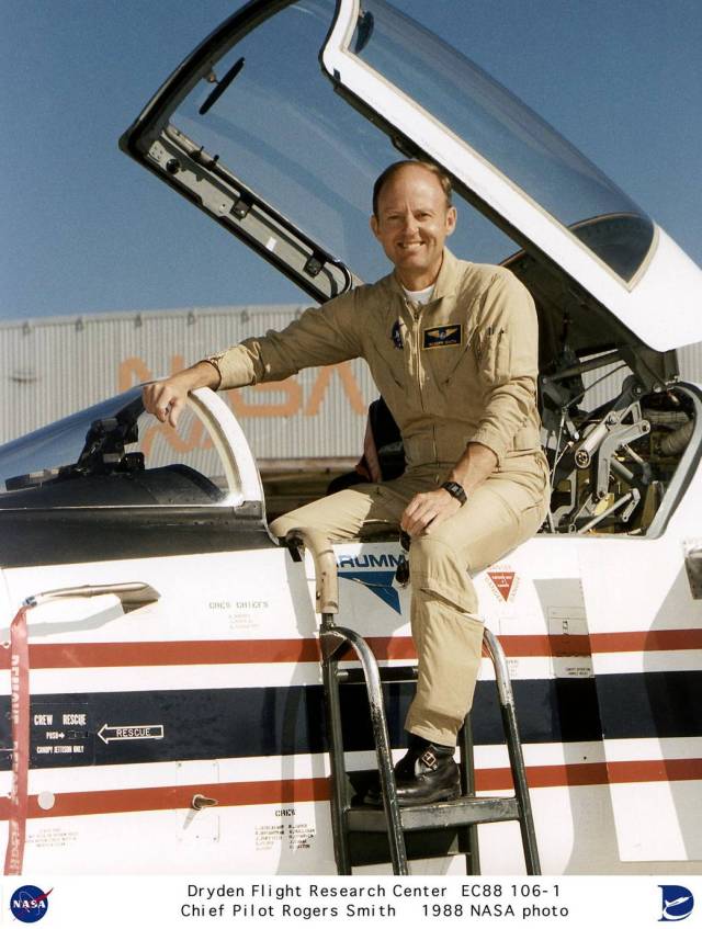 Research Pilot Rogers Smith with X-29