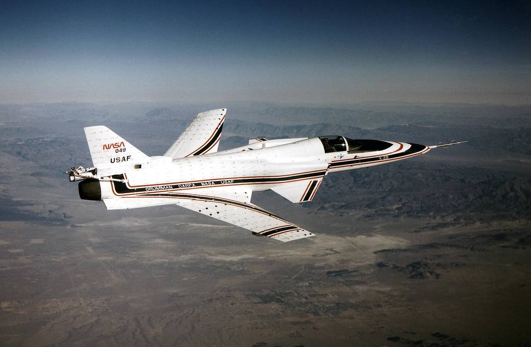 X-29 with Tufts Attached for Air Flow Study