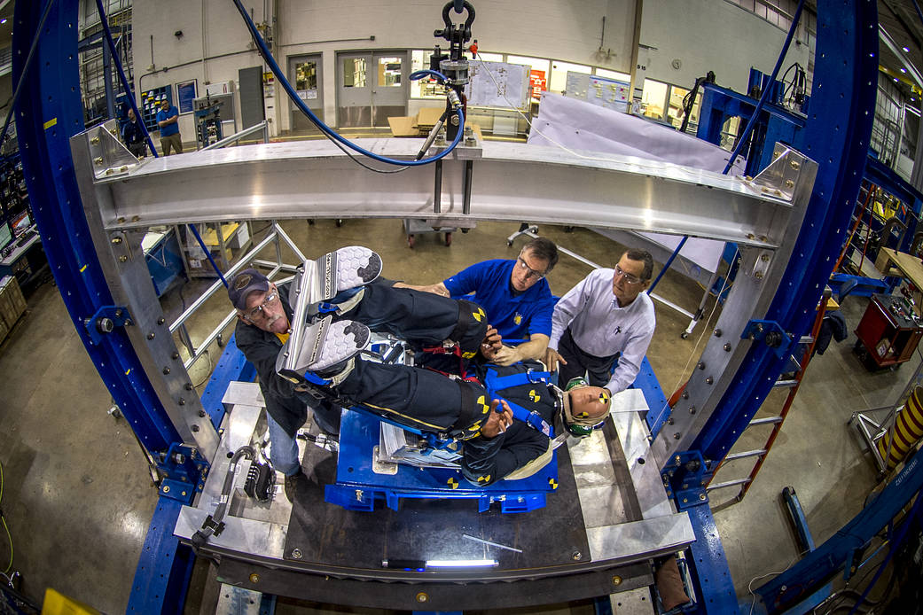 Boeing engineers test Starliner seat design