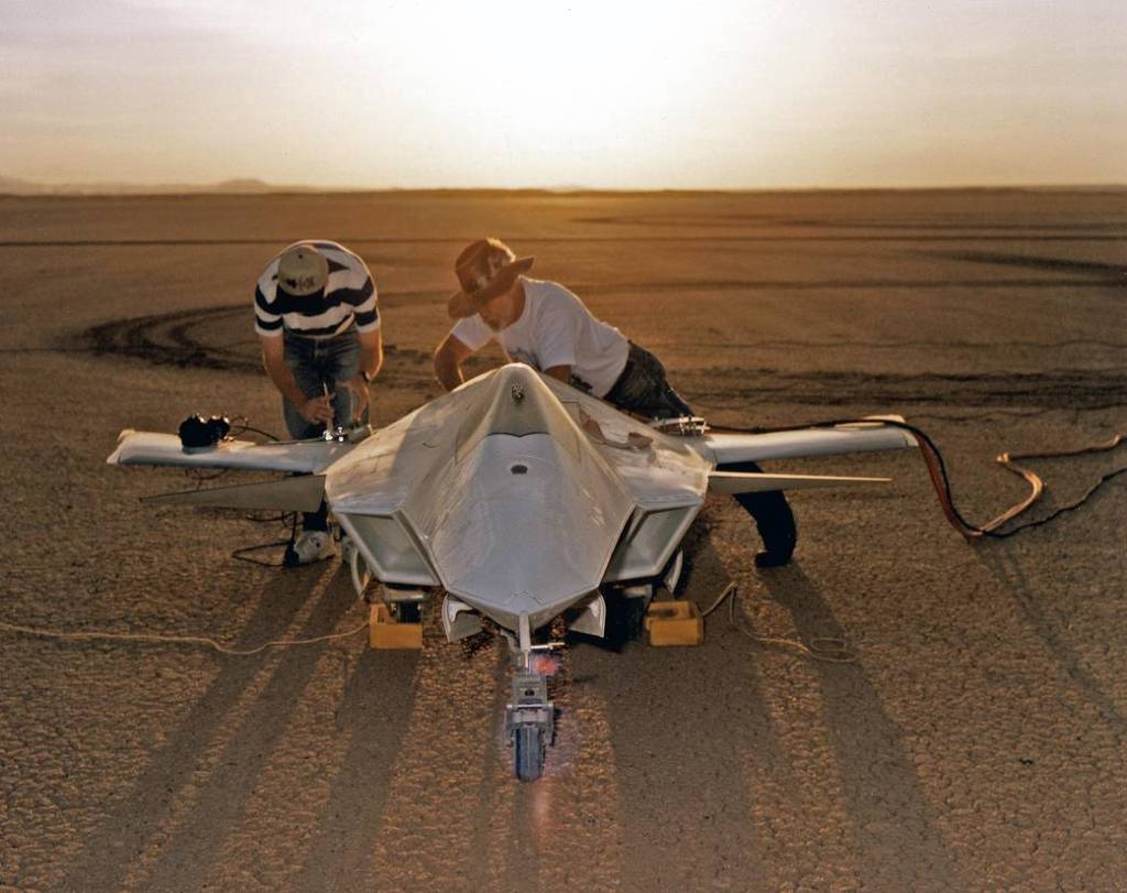 Technicians Make Final Preparation for X-36 First Flight