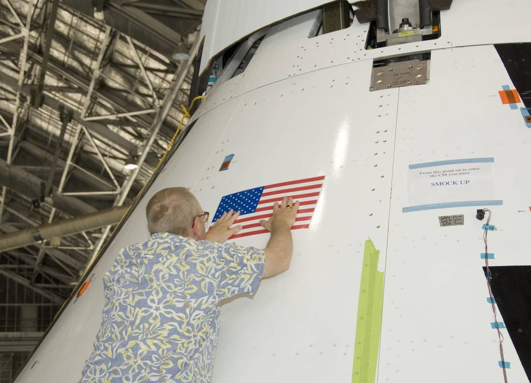 Orion LAS AFT American Flag