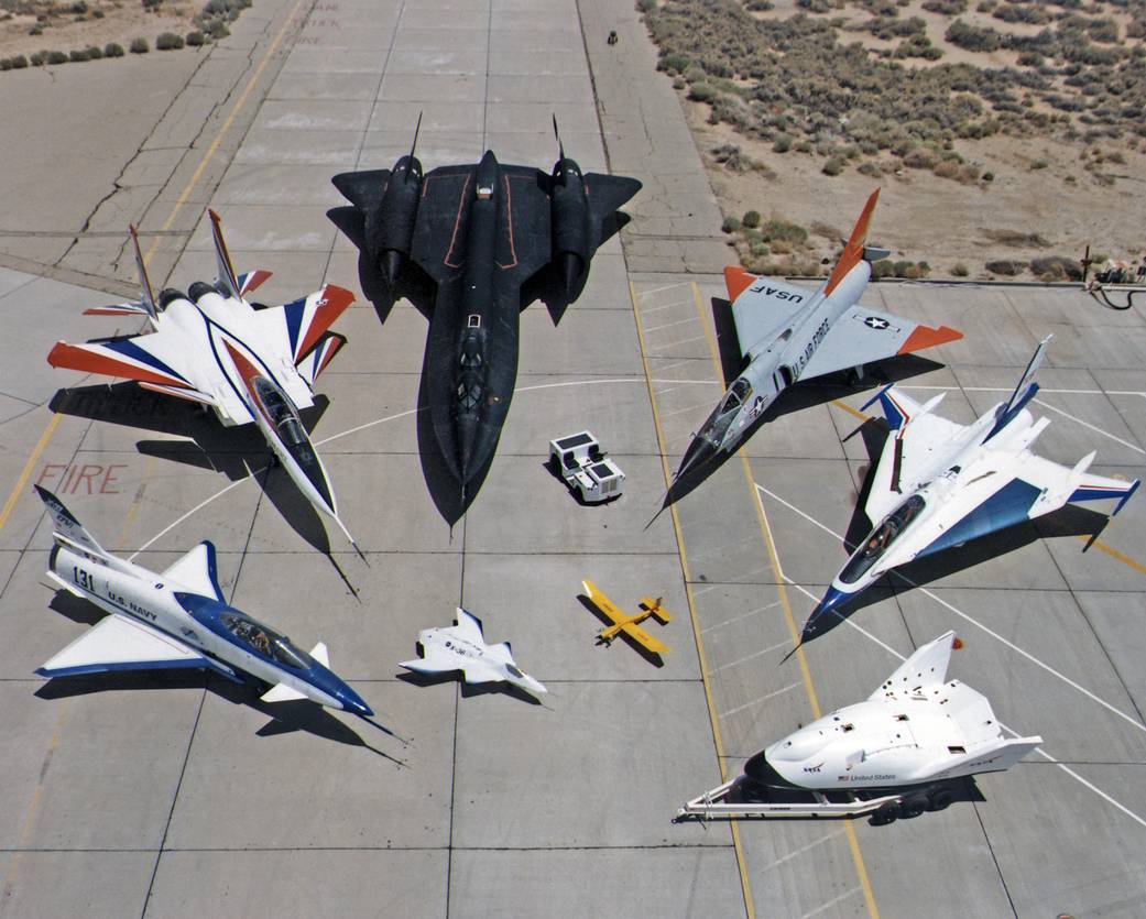 X-38 and Research Aircraft on Dryden Ramp