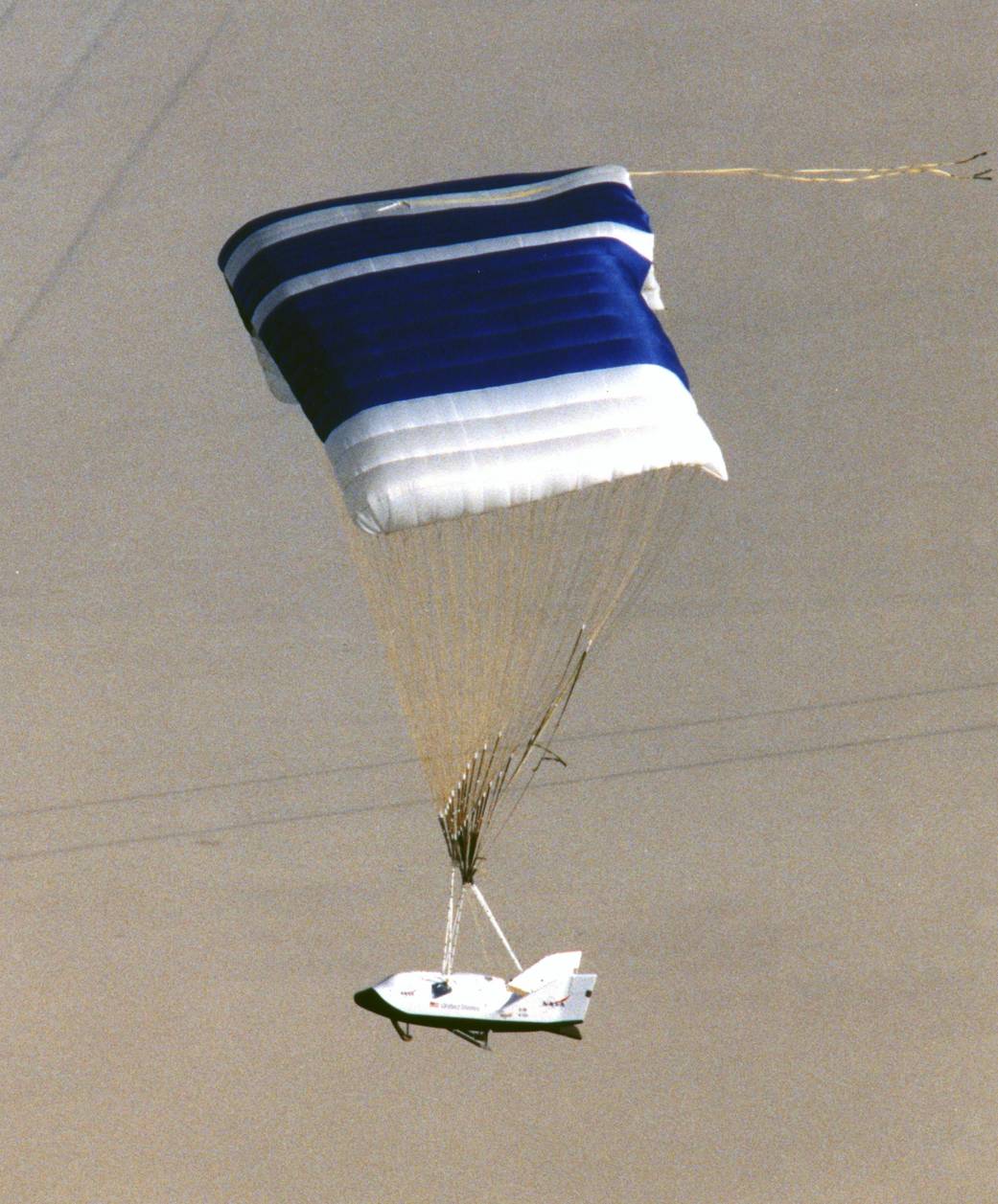 X-38 Descends Toward Desert Lakebed