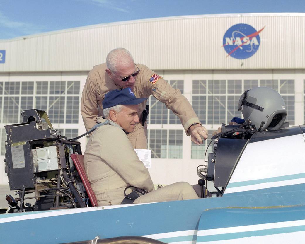 Pilot Briefing on YO-3A Flight Instruments