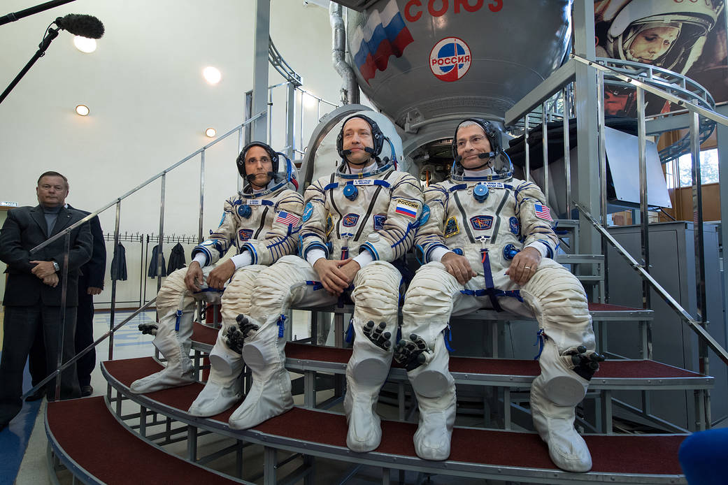 Expedition 53 Qualification Exams