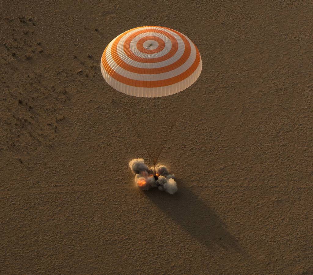 Expedition 52 Soyuz MS-04 Landing