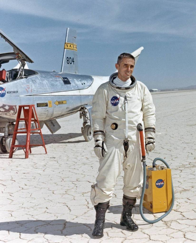 HL-10 Lifting Body