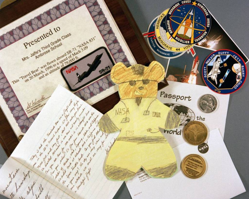 Travel Bear Flies on SR-71