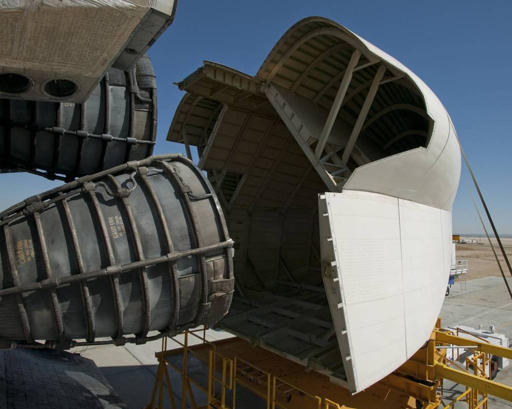 STS-128 Discovery with Aerodynamic Tail Cone