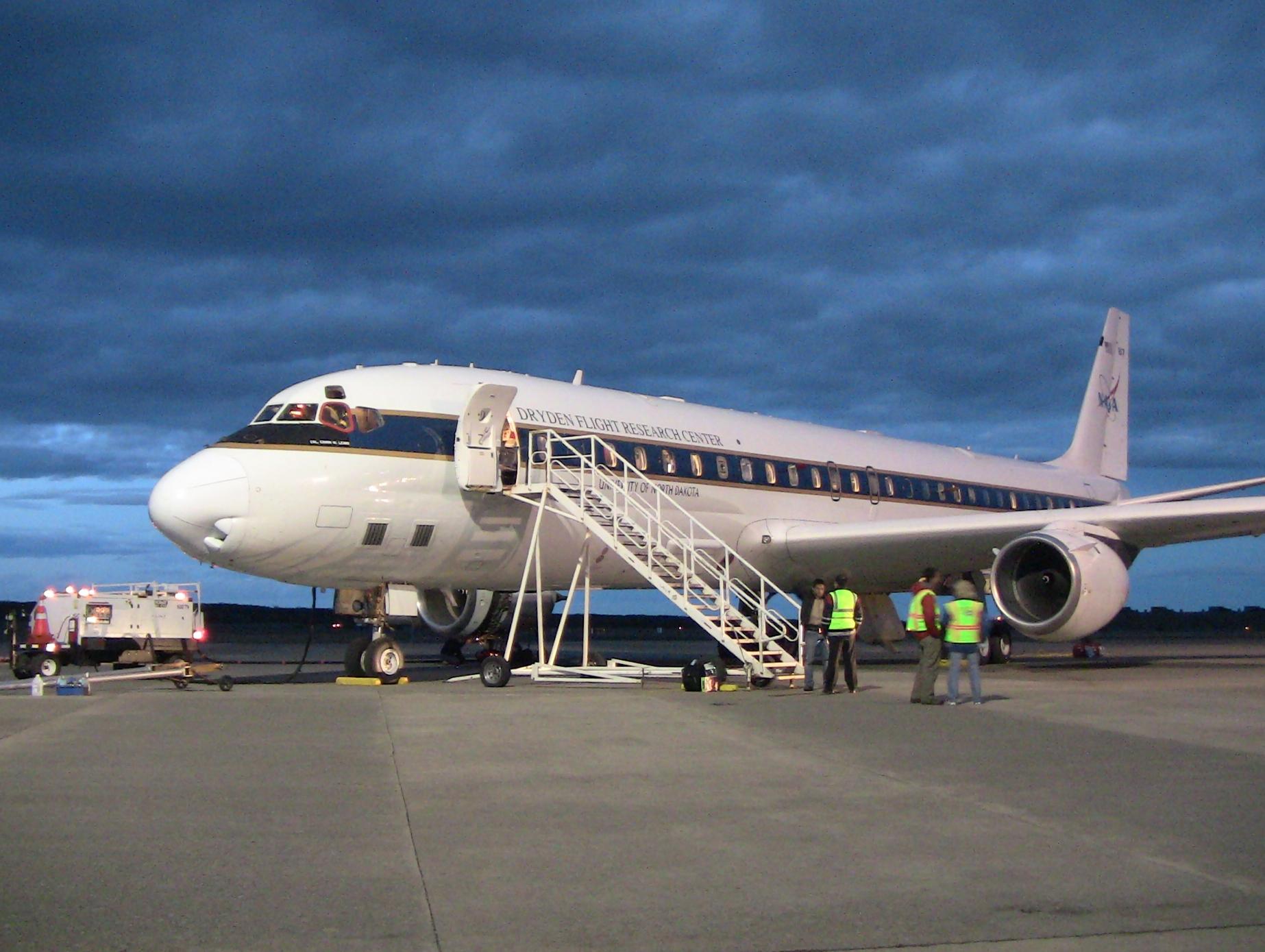 DC-8 Returns to Punta Arenas