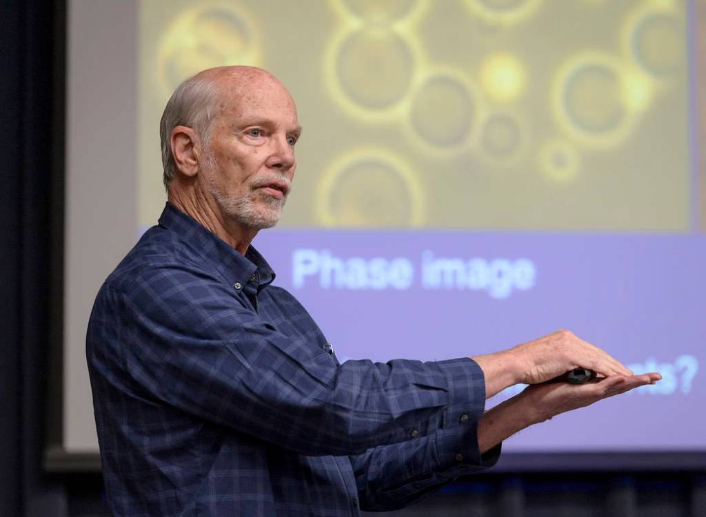 Dr. David Deamer: Hydrothermal vents or hydrothermal fields: Where can life begin?