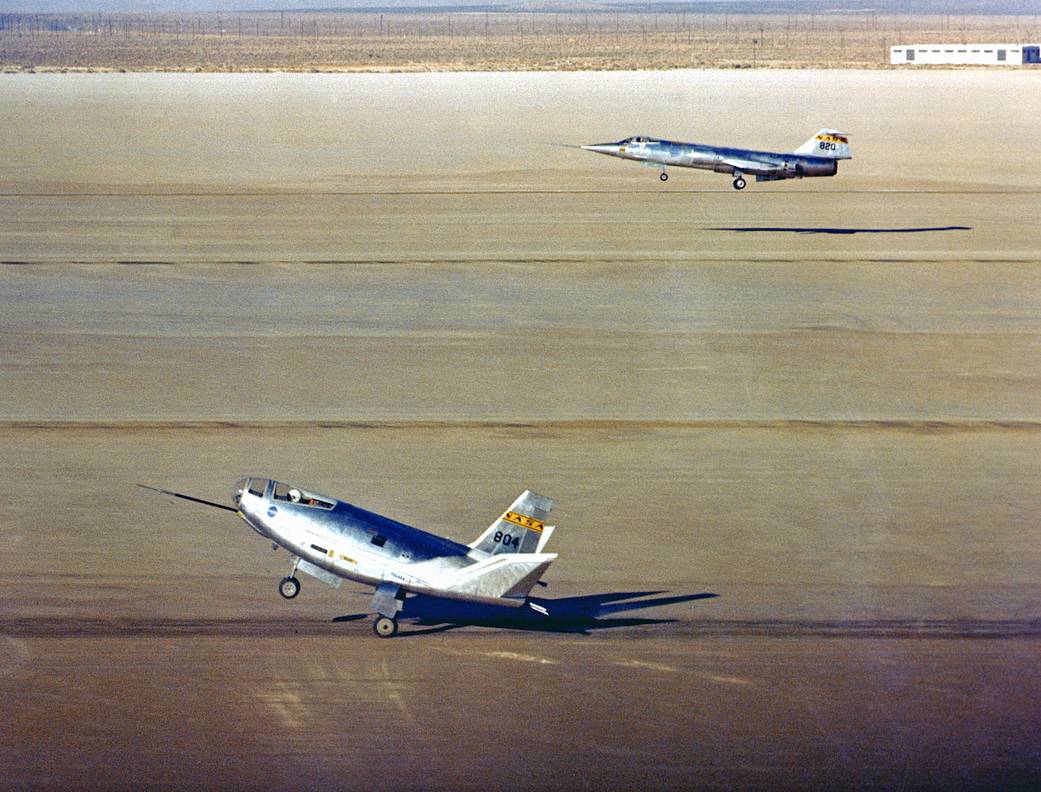 HL-10 Lifting Body