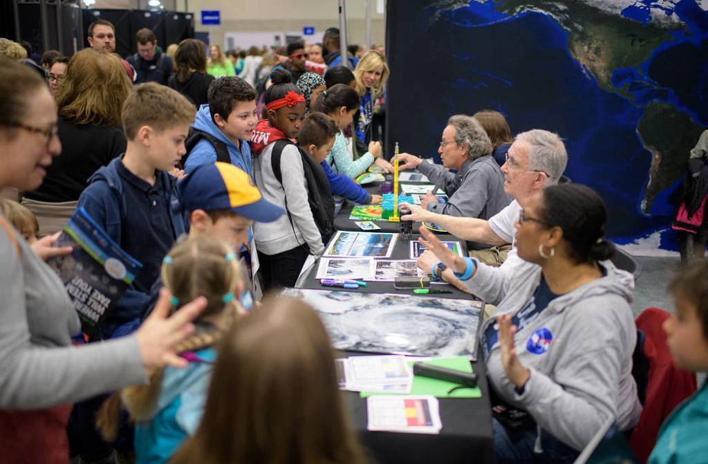Attendees Visit NASA Exhibits at the USA Science and Engineering Festival
