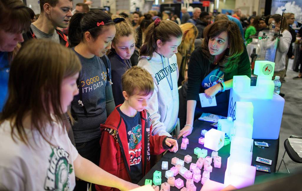 Attendees Learn About Packing for Space Travel