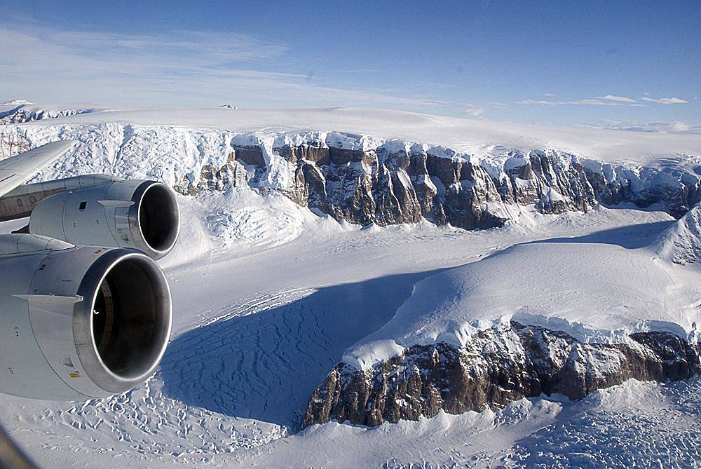A Tour of the Antarctic Cryosphere