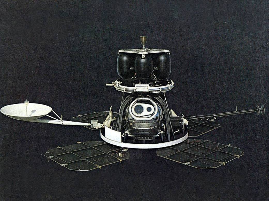 Lunar Orbiter