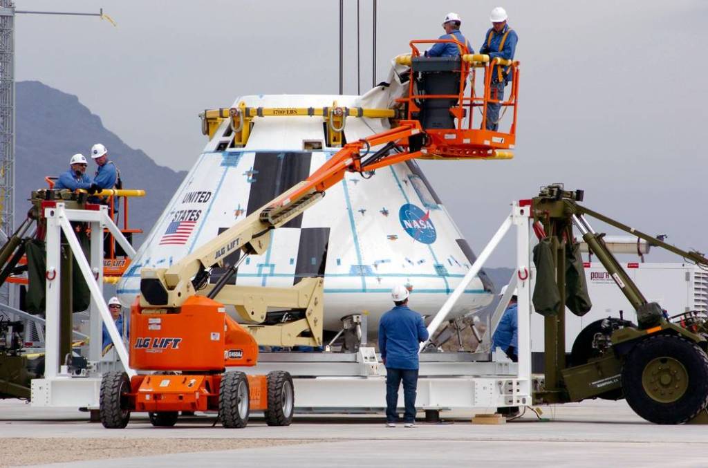 Boilerplate Crew Module Positioned
