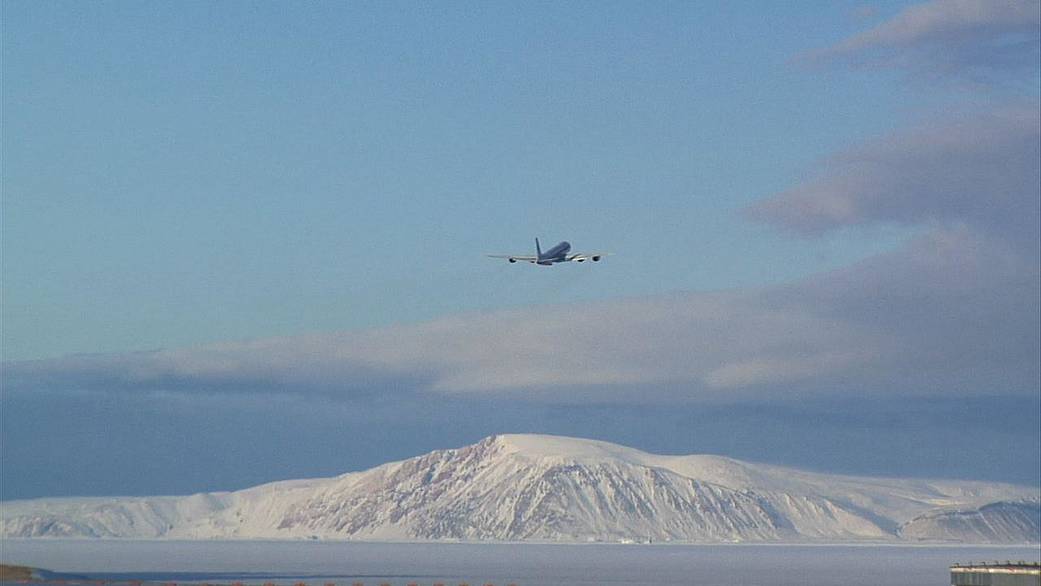 NASA's DC-8 Takes Off from Thule, Greenland