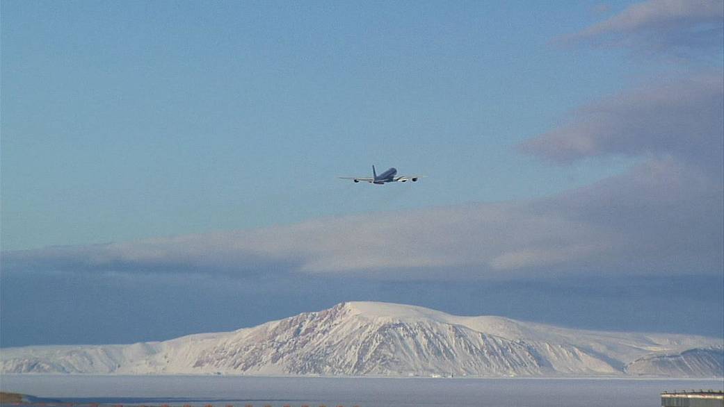 NASA's DC-8 Takes Off from Thule, Greenland