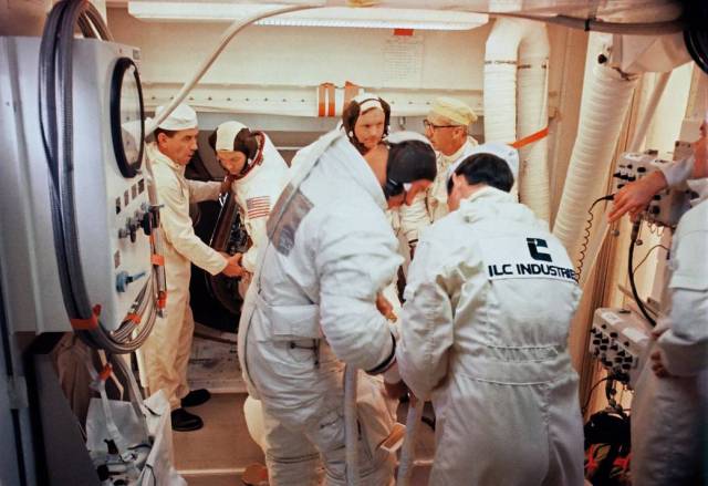Preparing Apollo 11 for Flight