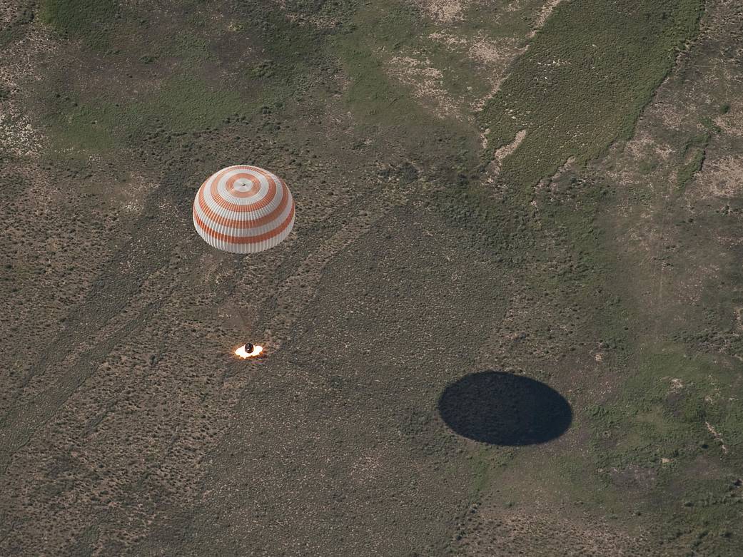 Expedition 23 Returns to Earth