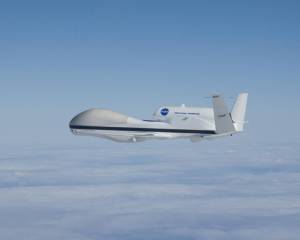 Cruising with Global Hawk 871
