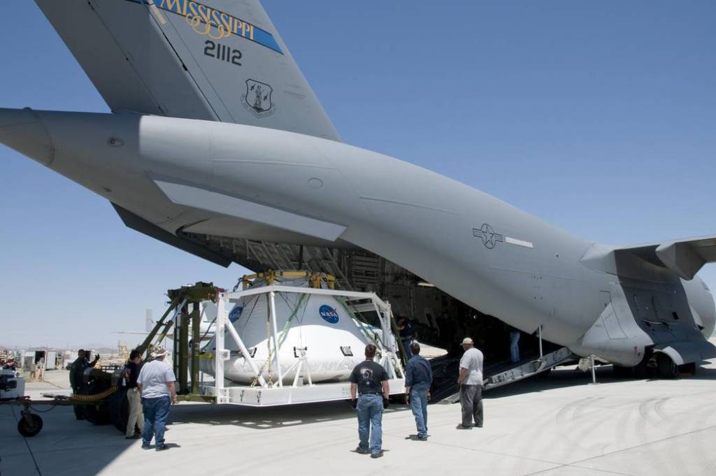 Crew Module Returns to Dryden