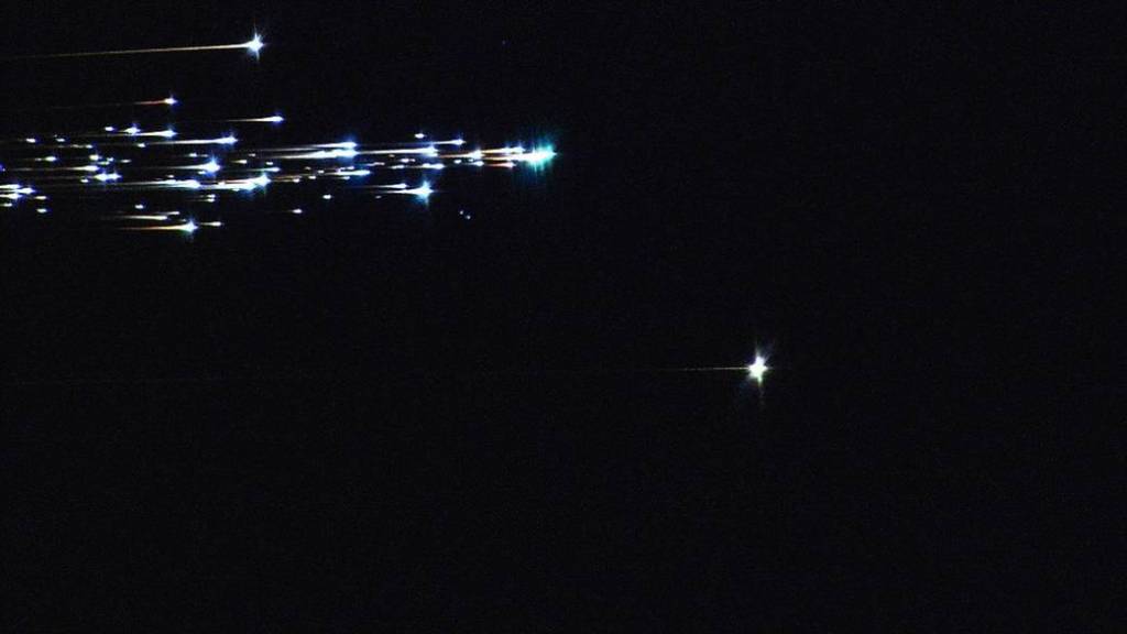 Hayabusa Re-entry Observation