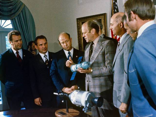 President Ford With the Crews