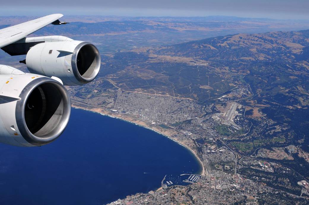 DC-8 Flies SARP Students Over Monterey Bay