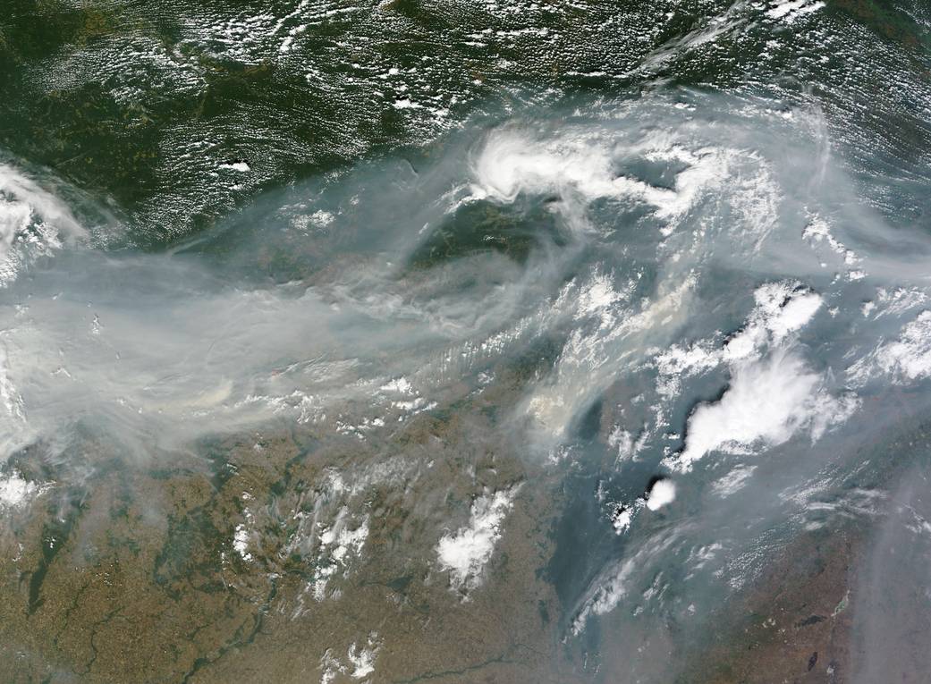 Smoke over Western Russia