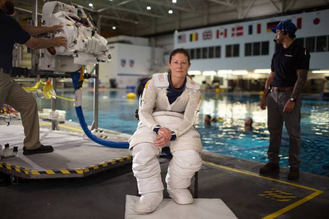 NASA astronaut Tracy Caldwell Dyson