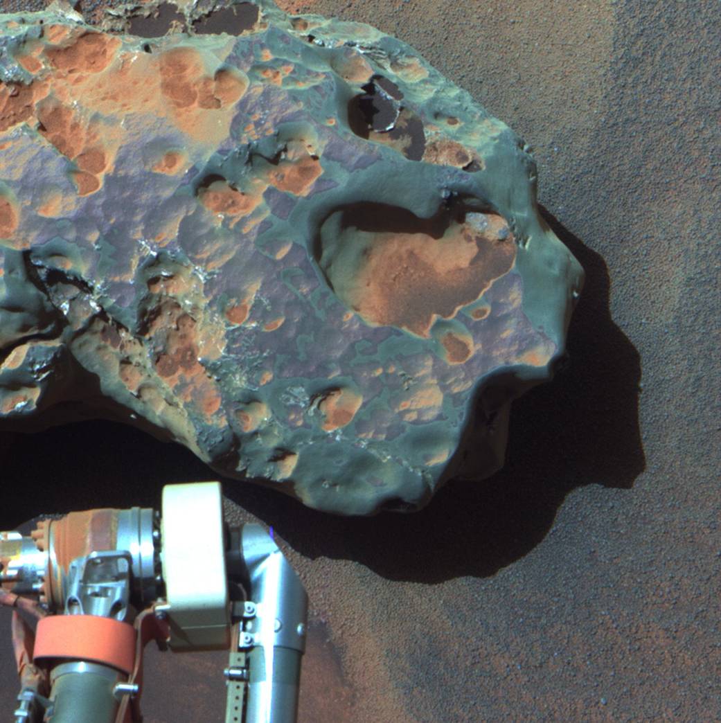 Close-up of a Meteorite - 'Oileán Ruaidh' (False Color)