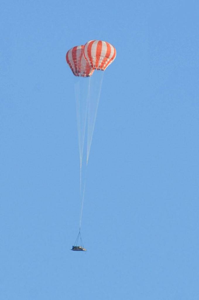 Orion Main Parachute Test, Oct. 2, 2009