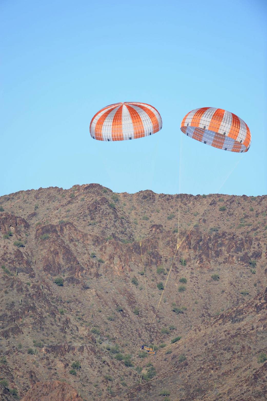 Orion Main Parachute Test, Oct. 2, 2009