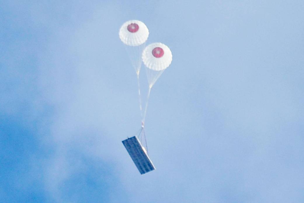 Orion Parachute Drop Test, July 27, 2010
