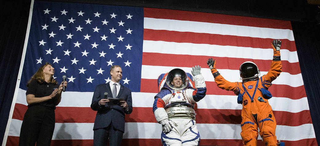 Amy Ross, NASA Administrator Jim Bridenstine, Kristine Davis and Dustin Gohmert