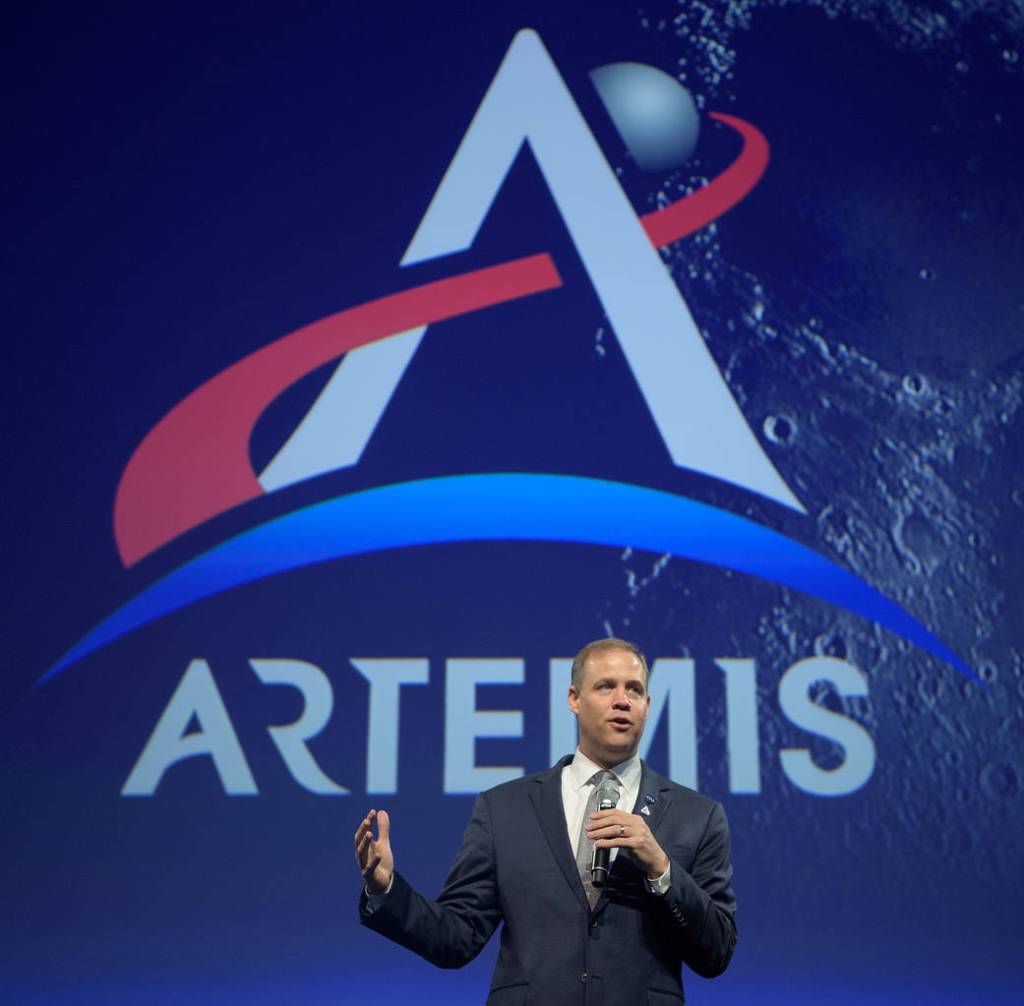 Administrator Bridenstine Gives Artemis Program Update at IAC 2019