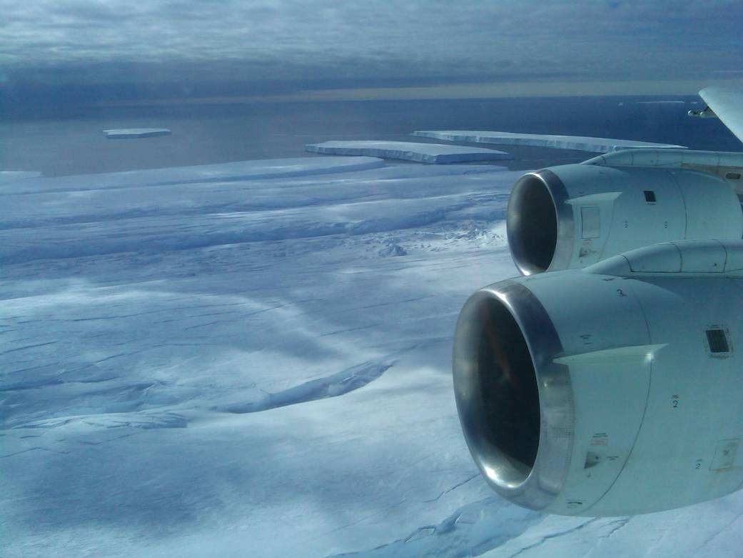 Pine Island Glacier, 2010 Operation IceBridge