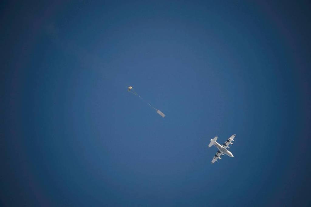 Orion Parachute Test, Sept. 21, 2010