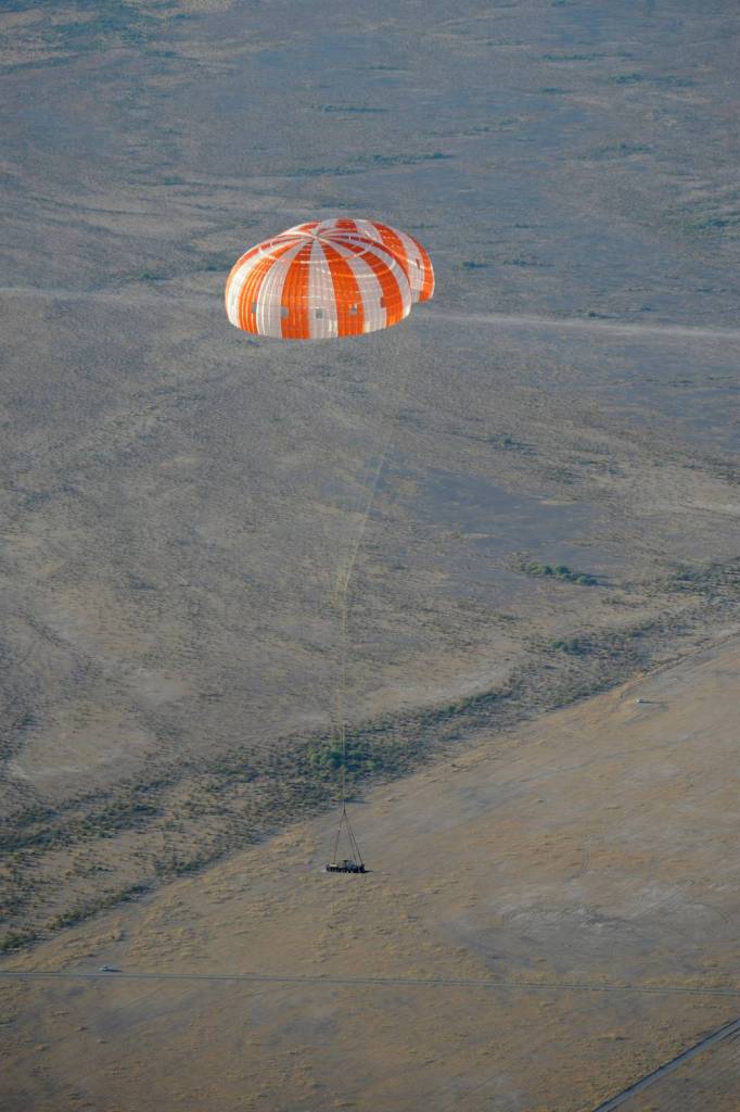 Orion Parachute Test, Sept. 24, 2010