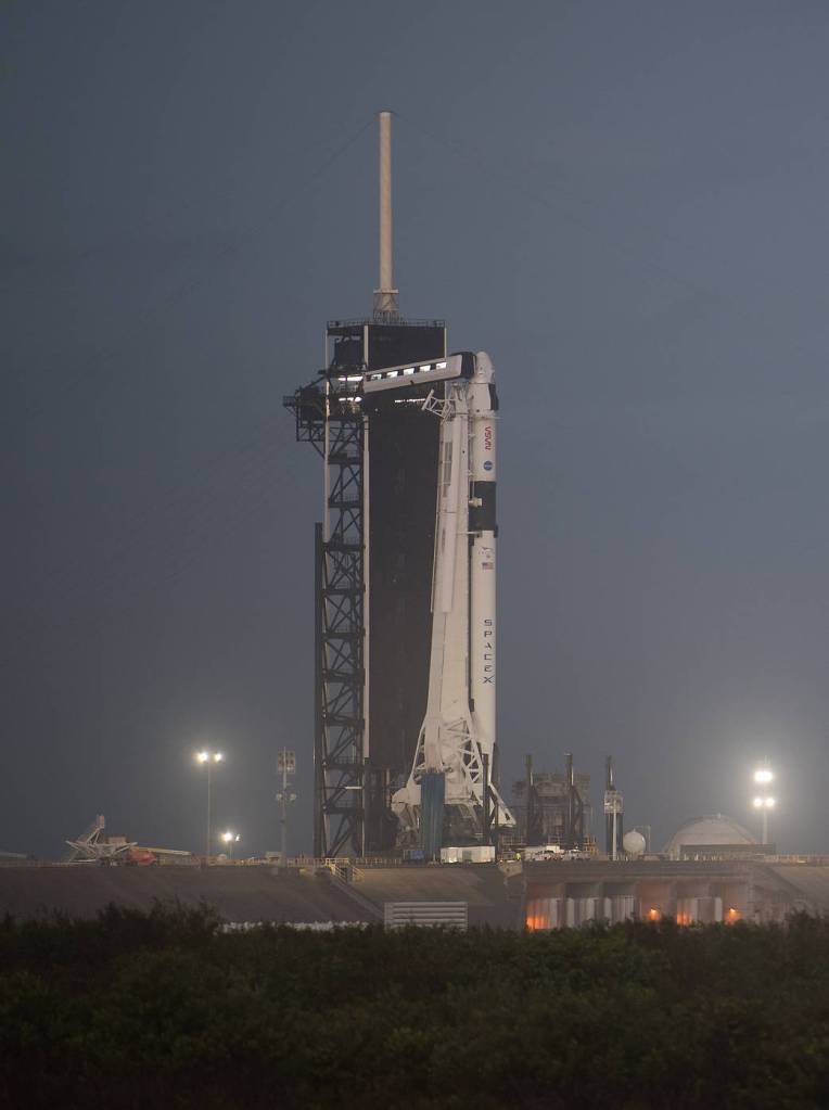SpaceX Falcon 9 Rolls Out for Saturday Launch