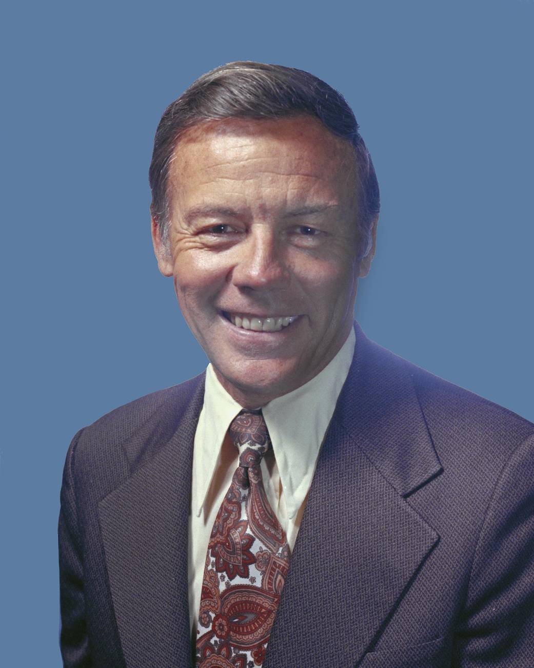 Portrait of former Center Director Lee Scherer