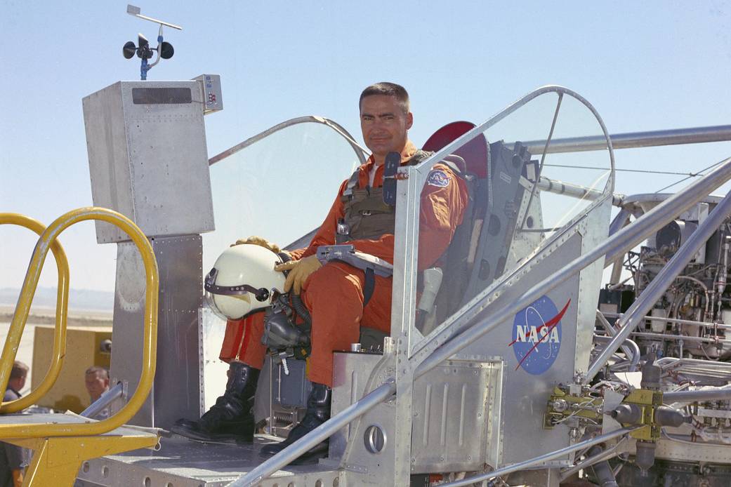 Testing the Lunar Landing Research Vehicle